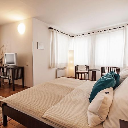Hotel Domus Henrici à Prague Extérieur photo