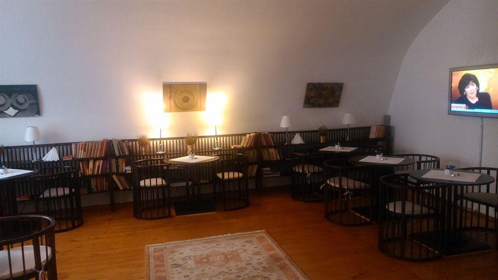 Hotel Domus Henrici à Prague Extérieur photo
