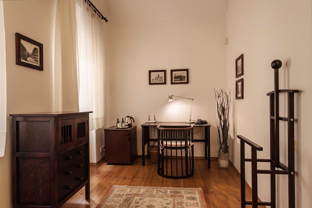 Hotel Domus Henrici à Prague Extérieur photo