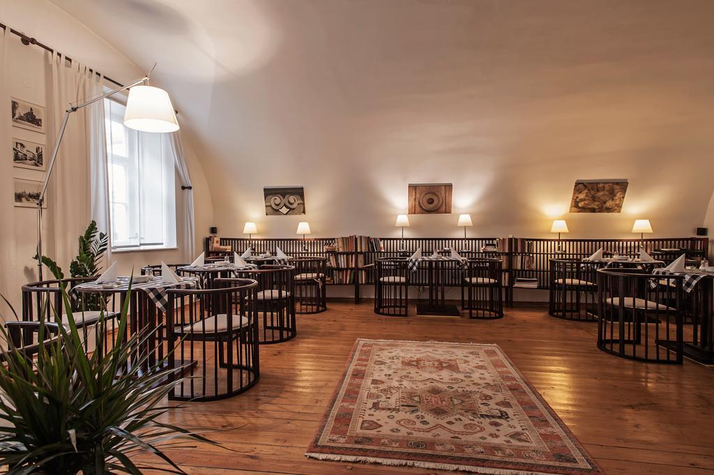 Hotel Domus Henrici à Prague Extérieur photo