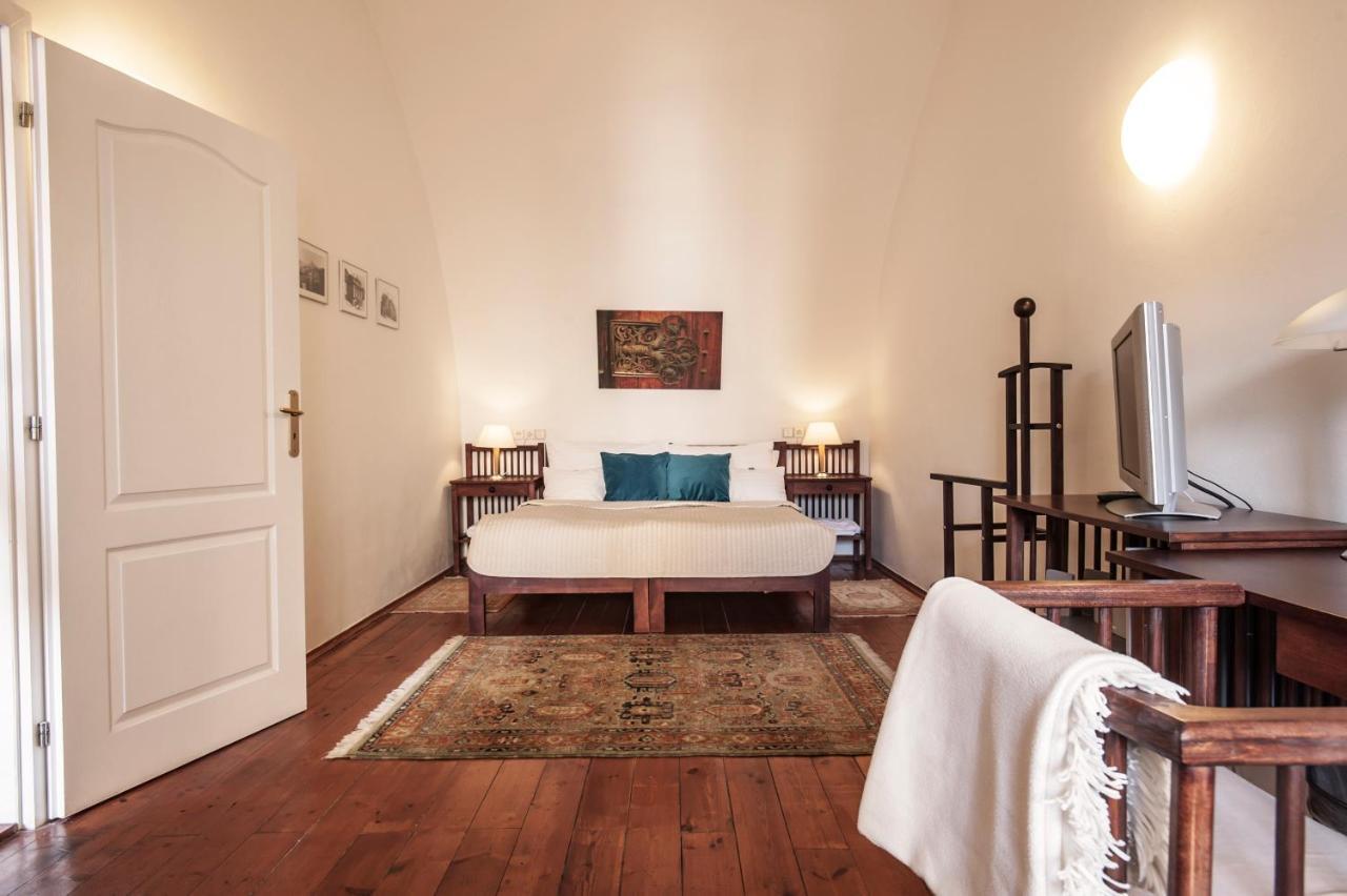 Hotel Domus Henrici à Prague Extérieur photo