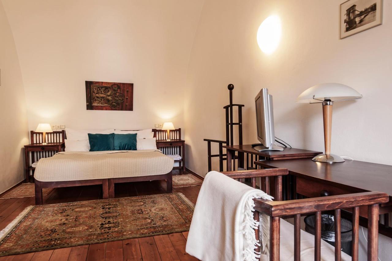 Hotel Domus Henrici à Prague Extérieur photo